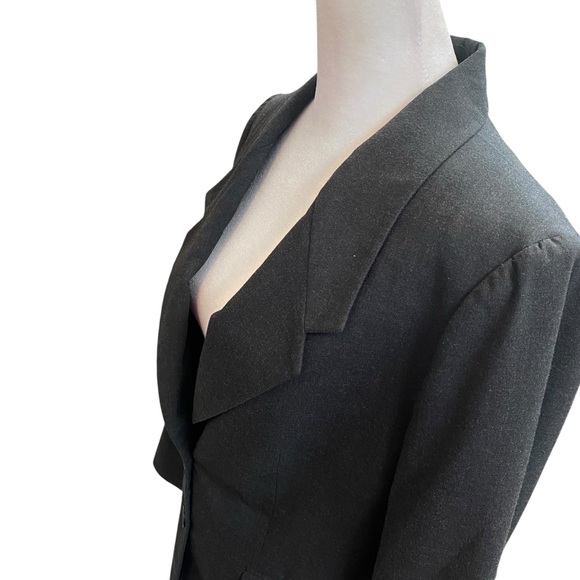 THE LIMITED Women’s Size 6 Charcoal Gray Tailored 2 button lined Blazer Jacket - Picture 4 of 10